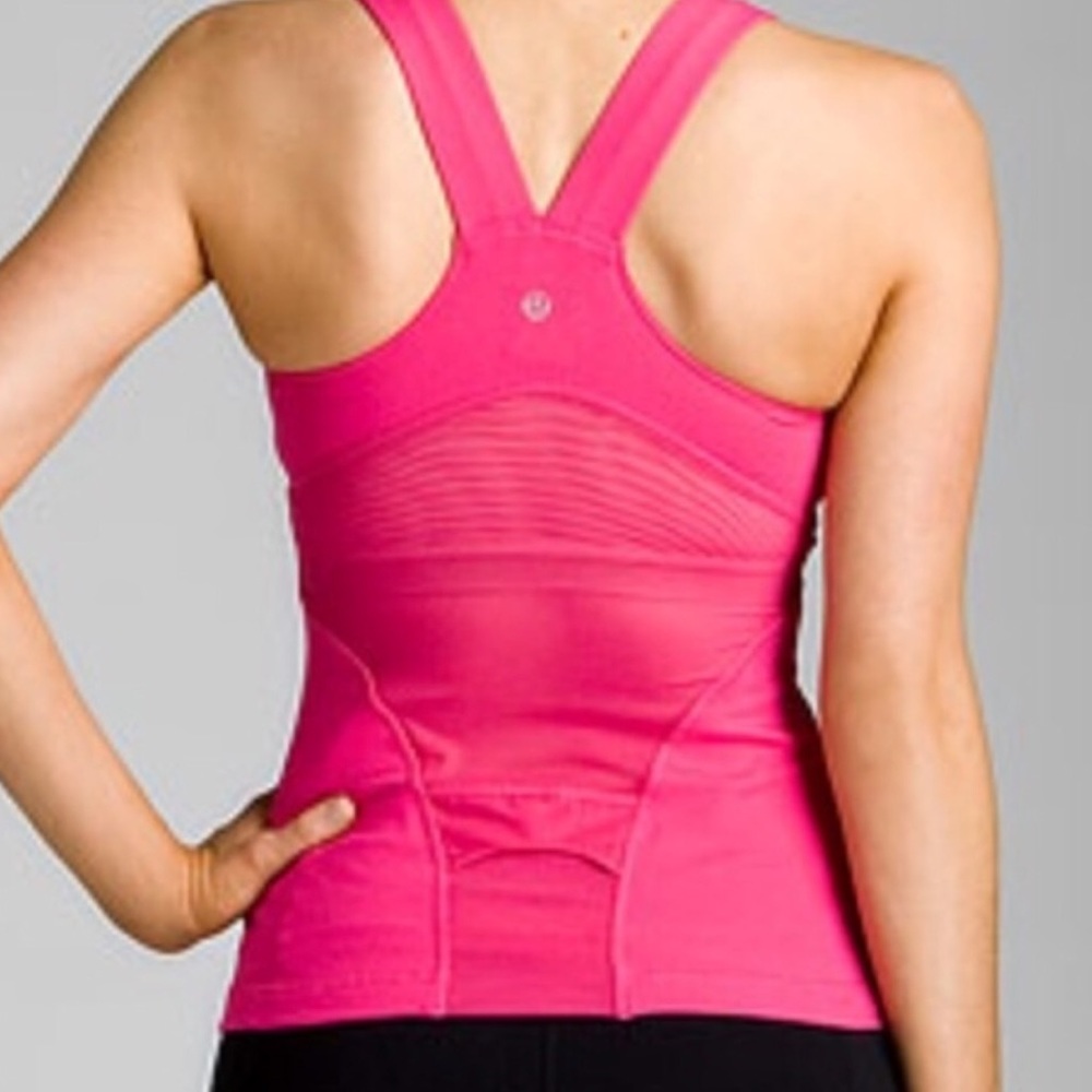 Lululemon top